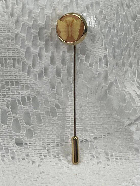 Unknown Jewelry - Butterfly Cameo Stick Pin Gold-Tone Vintage Brooch Accessory